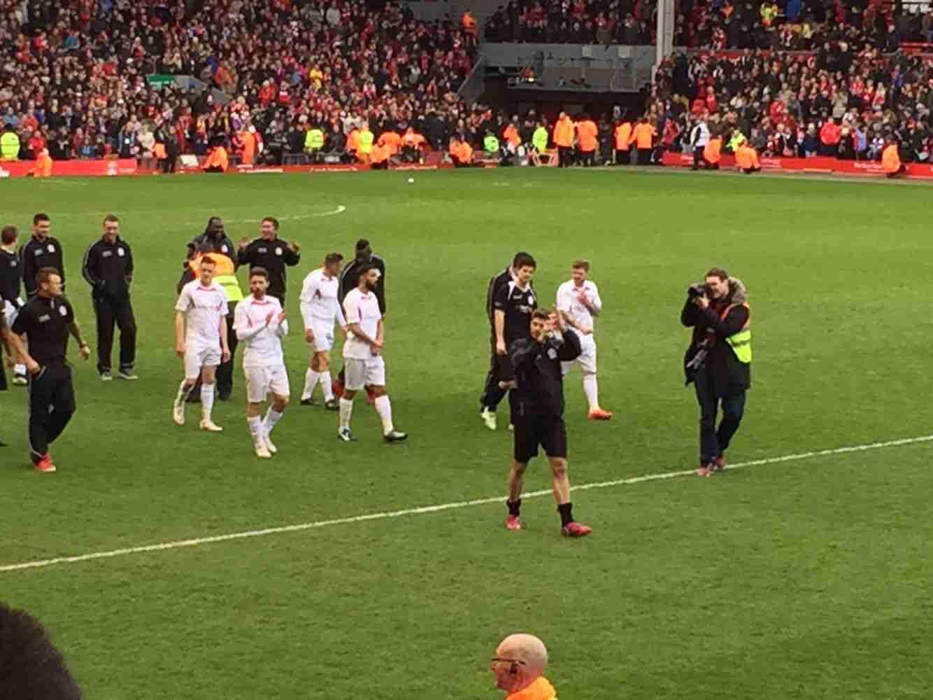 模拟赛车电竞赛事观赏性提升