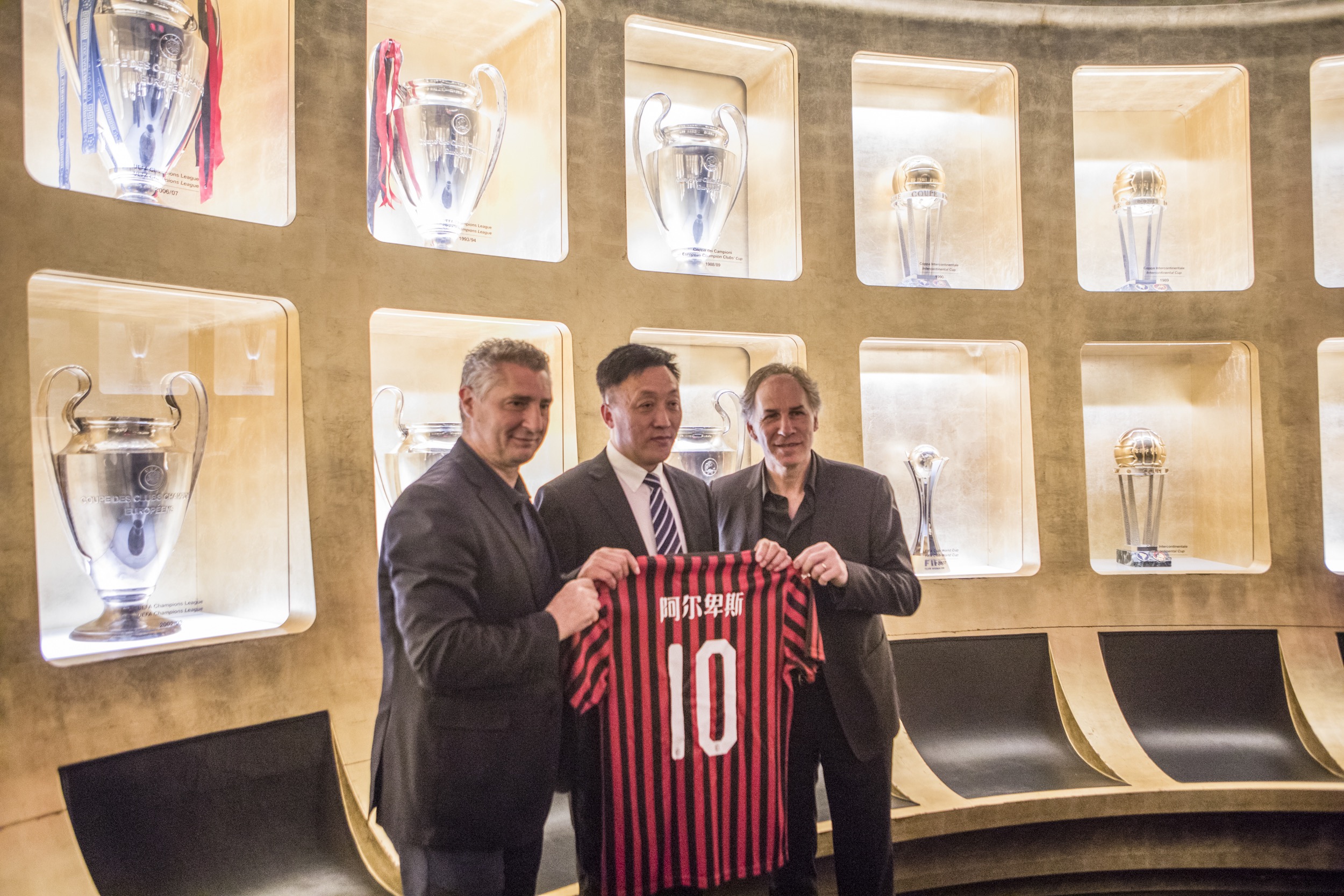 弗罗因德谈迪奥曼德：球员在德甲表现出色就会和