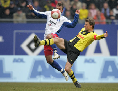 小雷：塞门约转会曼城似乎还有变数，我听说利物浦已经介入